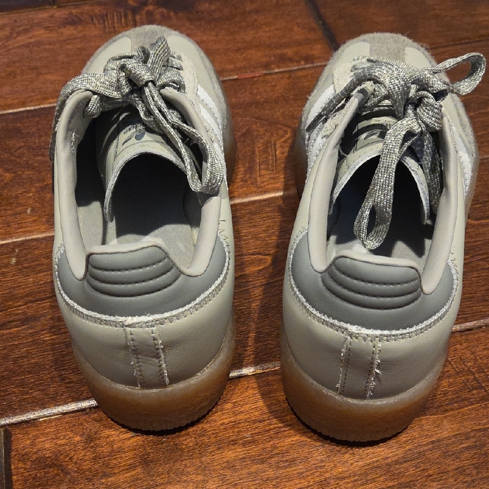 Adidas Samba Gray Sneakers Size 8 - Picture 3 of 5